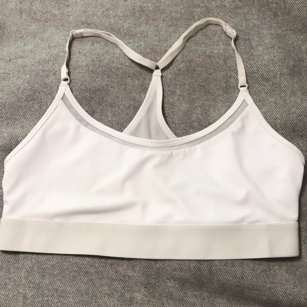 Vie Active - white sports bra